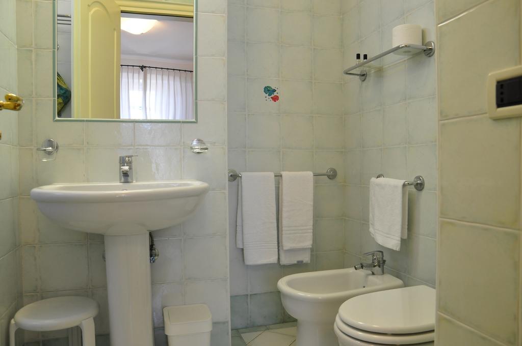 Hotel Riviera Procida Esterno foto